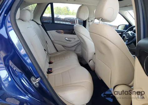 2019 Mercedes-Benz Glc 300 z USA, uszkodzony, nr VIN WDC0G4JB0KV132372